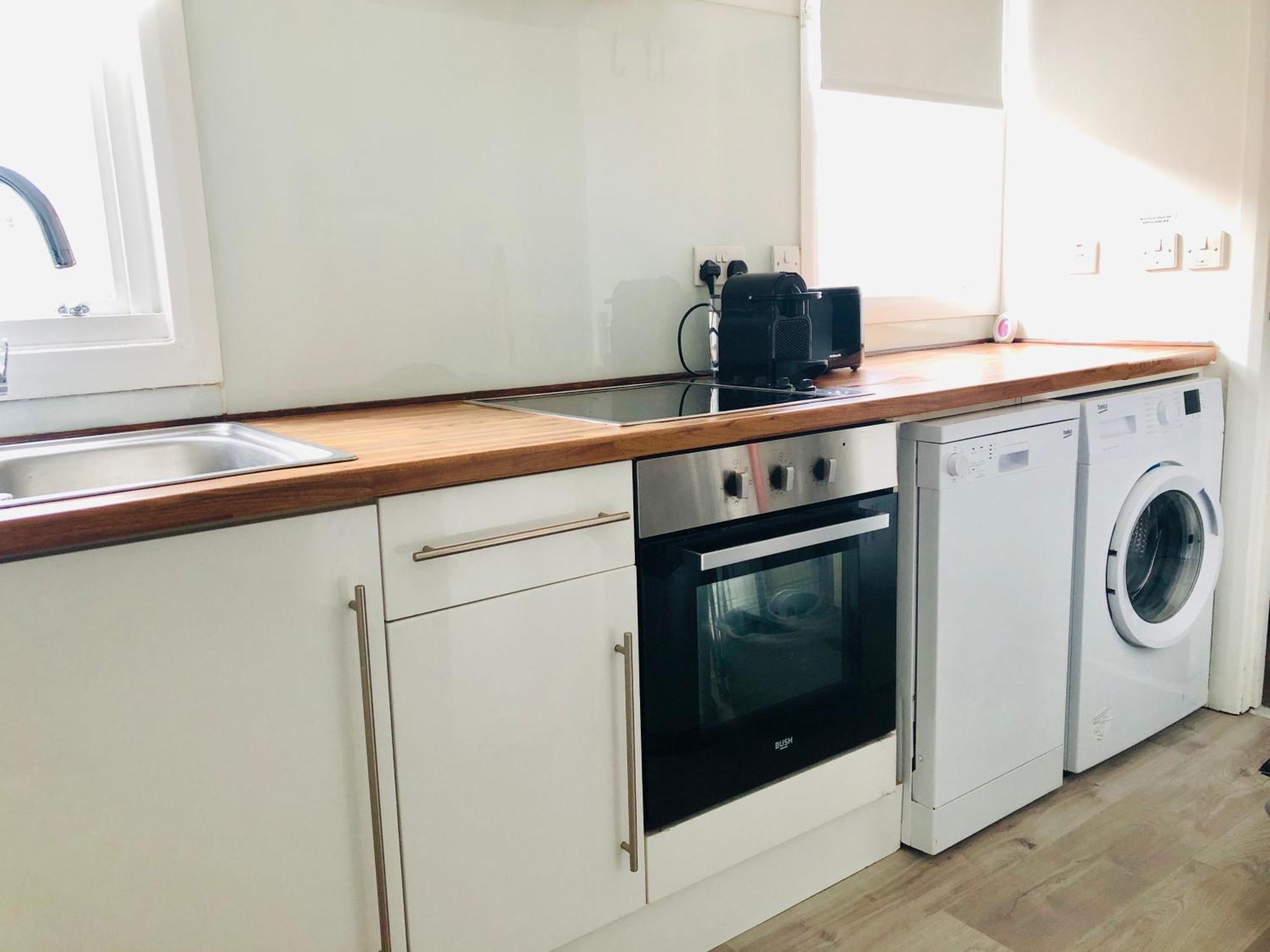 Apartment Bright Chiswick - Great Location